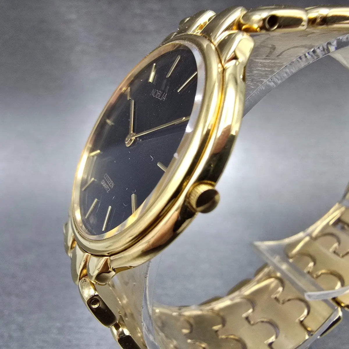 Citizen Noblia Watch Women 31mm Black Dial Gold Tone 2828-269012 PARTS3