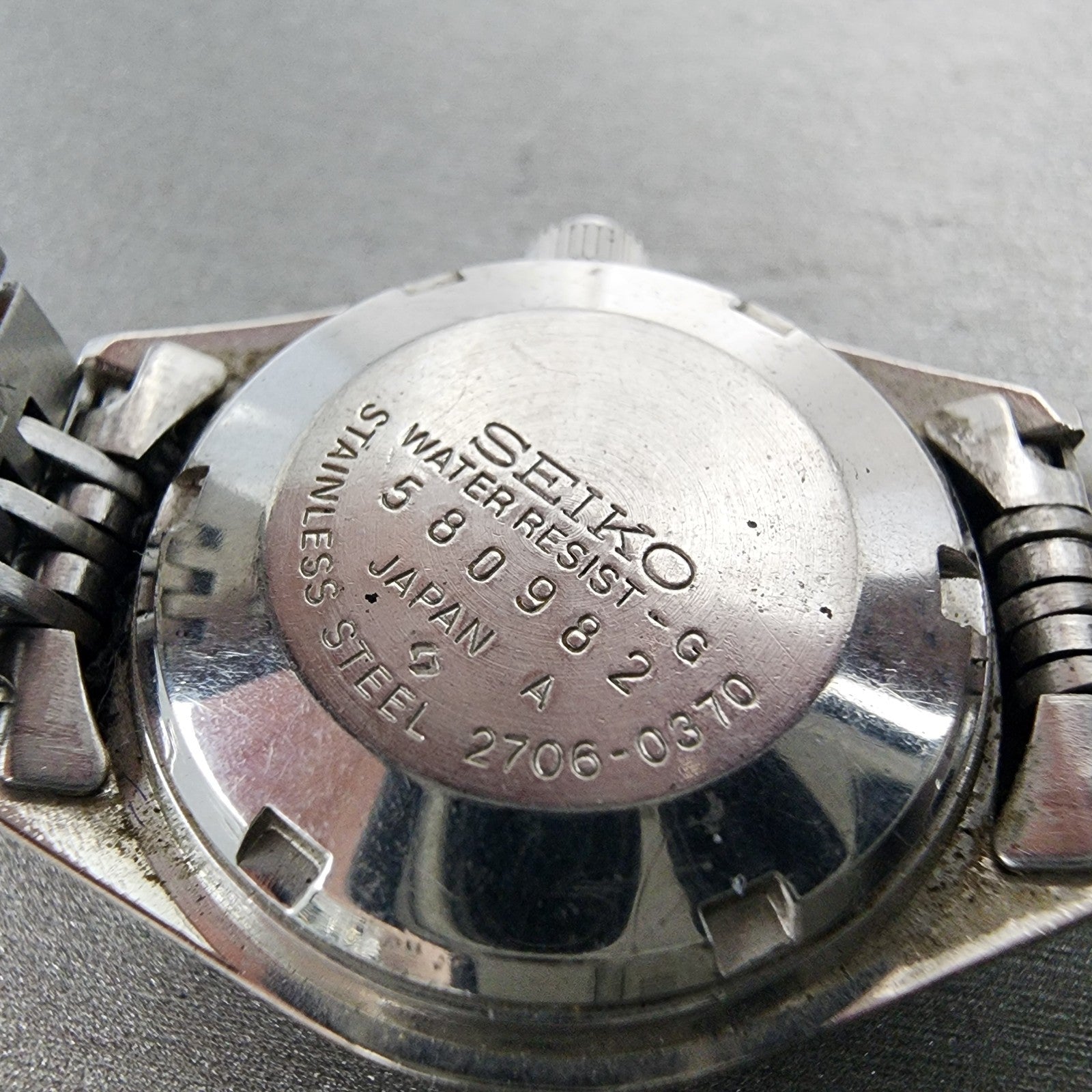 Seiko Automatic Watch Women 27mm Silver Dial Silver Tone Daydate 27060370 Runs9