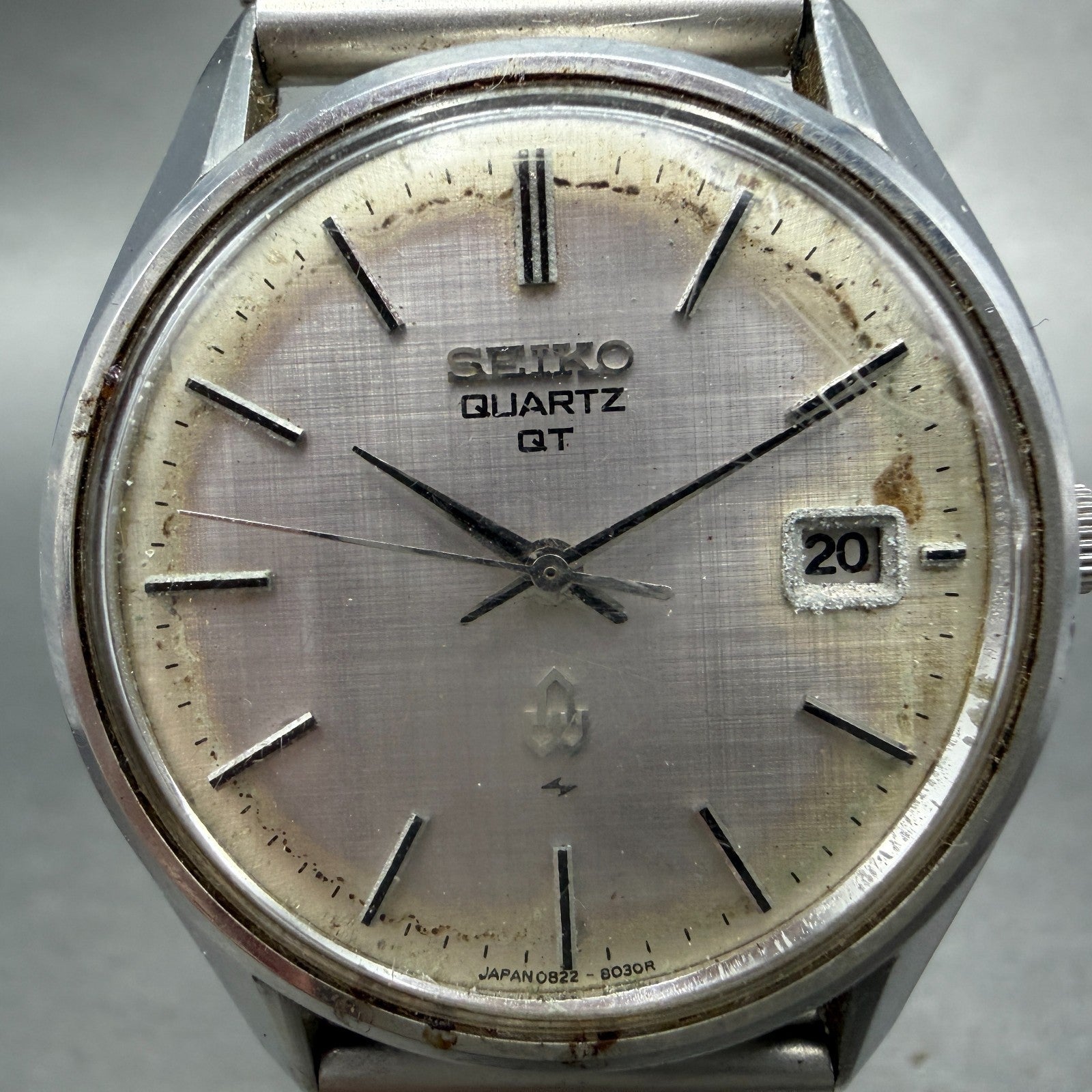 Seiko QT Watch Men 36mm Silver Dial Silver Tone Date Round 0822-8020 New Battery1
