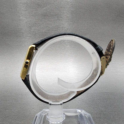 Seiko Tank Watch Women 18mm White Dial Gold Tone Rectangle 1N015G40 New Battery6