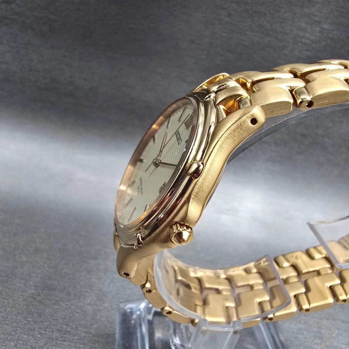 Seiko Watch Men 35mm Champagne Dial Gold Tone Date Round 7N32-0049 New Battery2