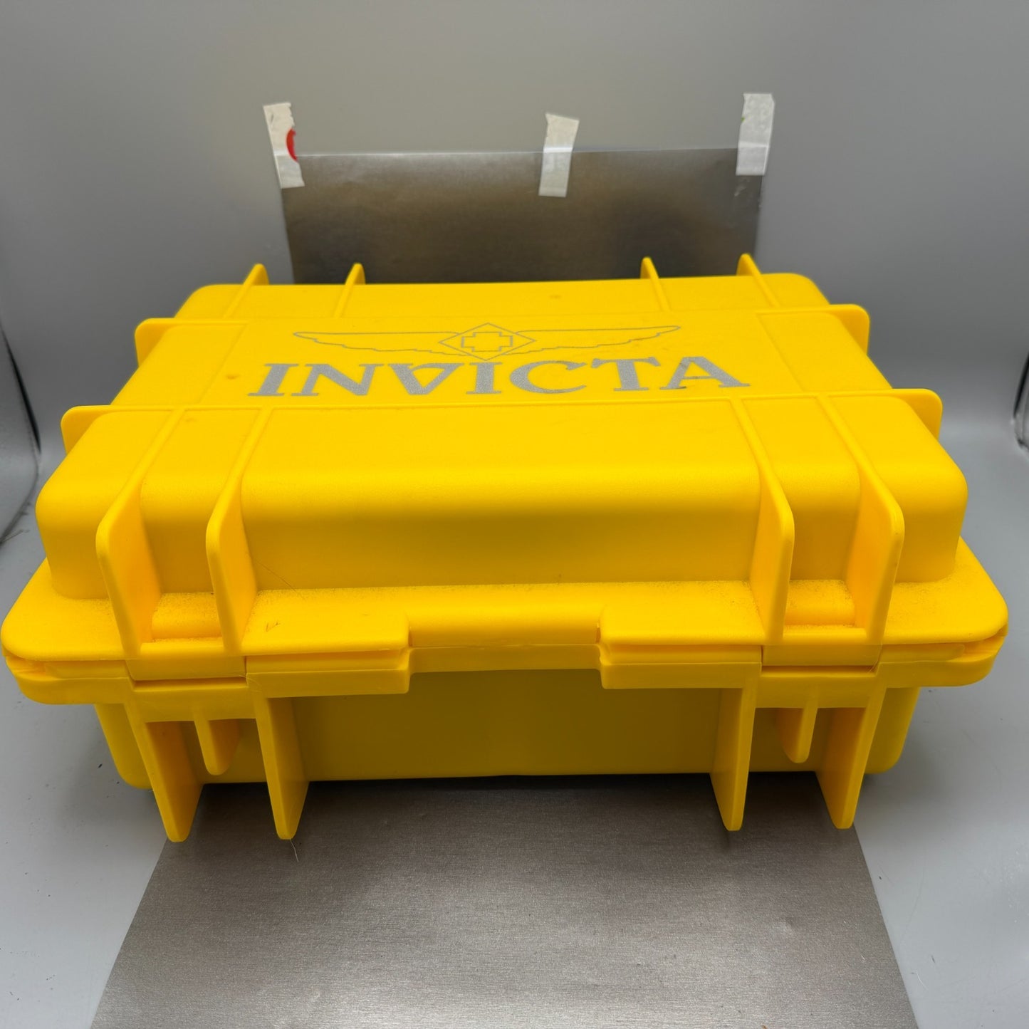 Invicta 8 Slot Watch Case Hard Yellow Plastic Foam insert Handle Cary Case ABC1