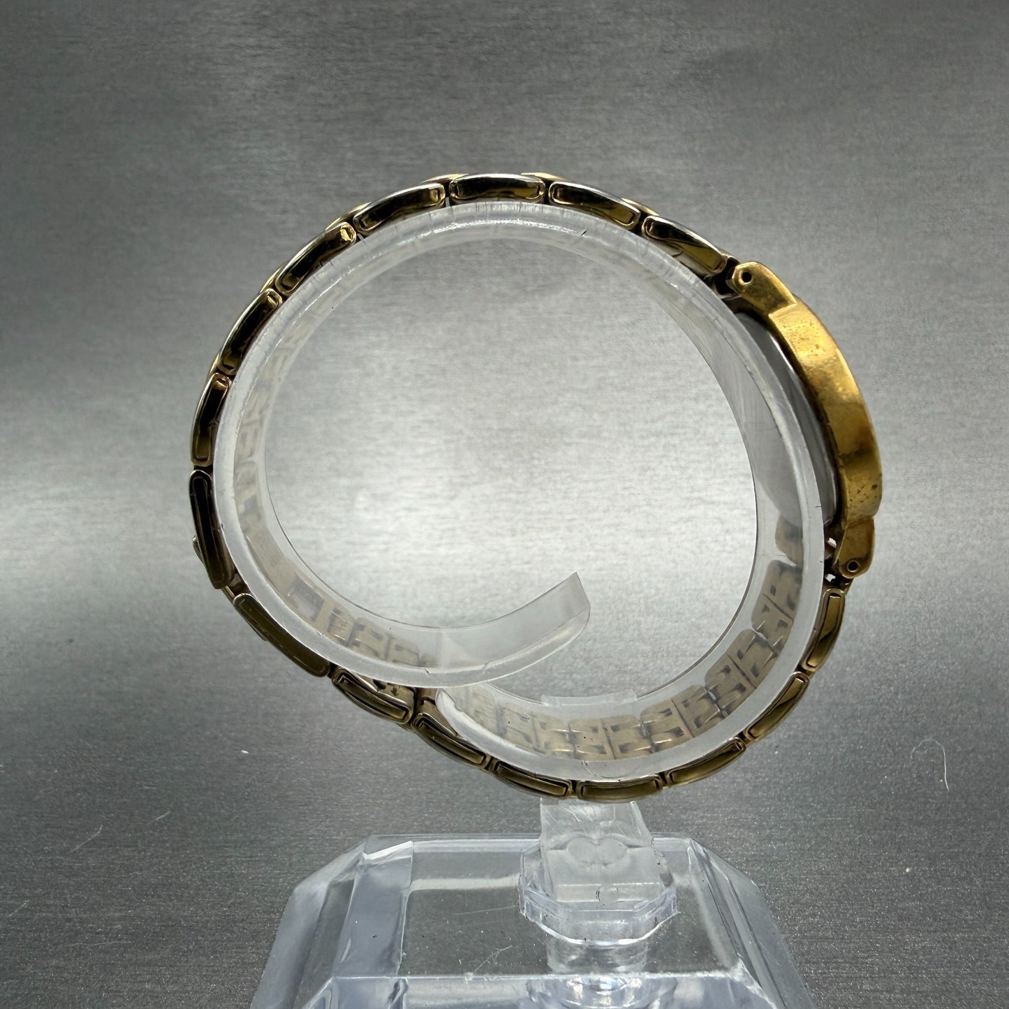 Seiko Watch Women 24mm White Dial Gold Tone Round 1N00-1E19 New Battery 78768