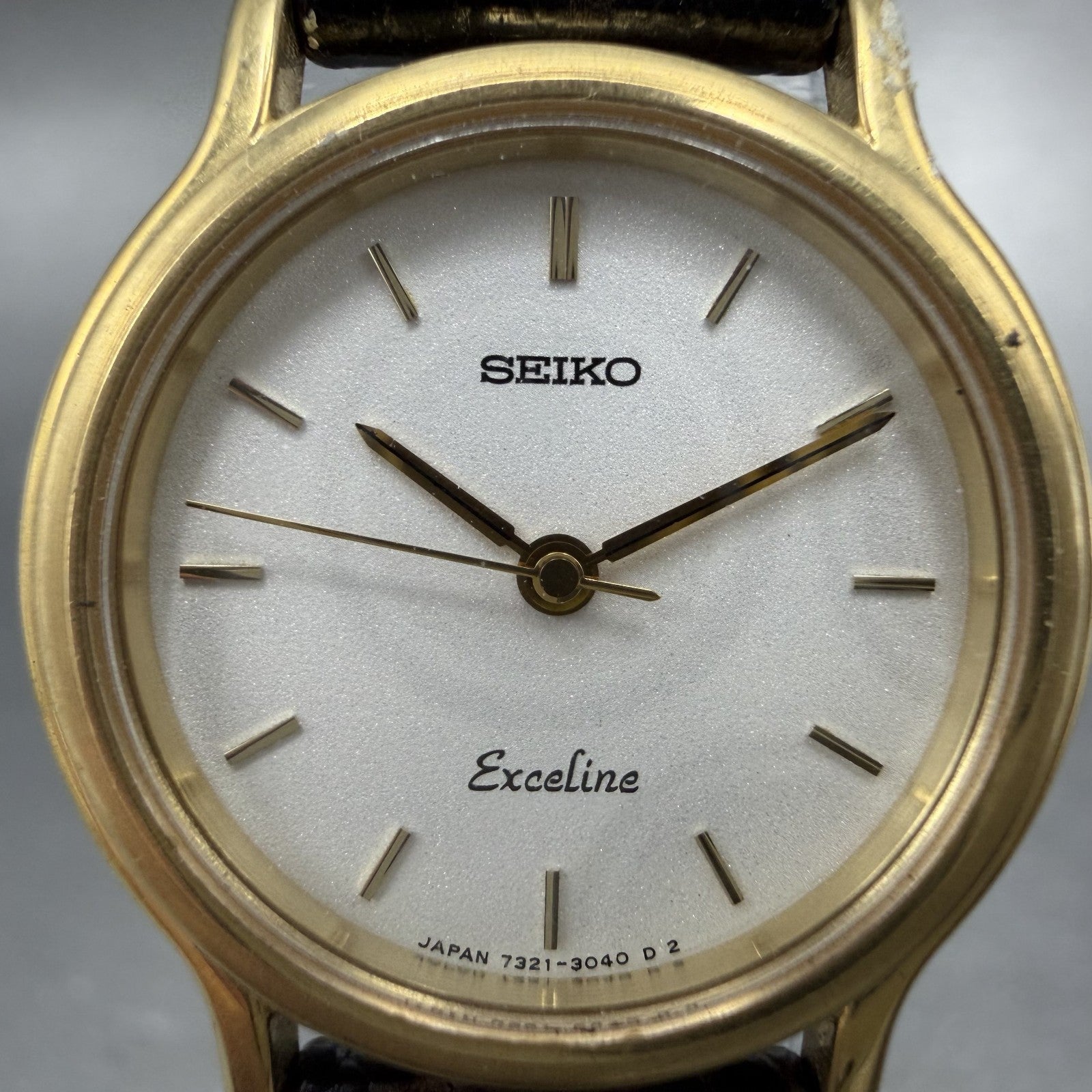 Seiko Exceline Watch Women 24mm White Dial Gold Tone 7321-044B New Battery1