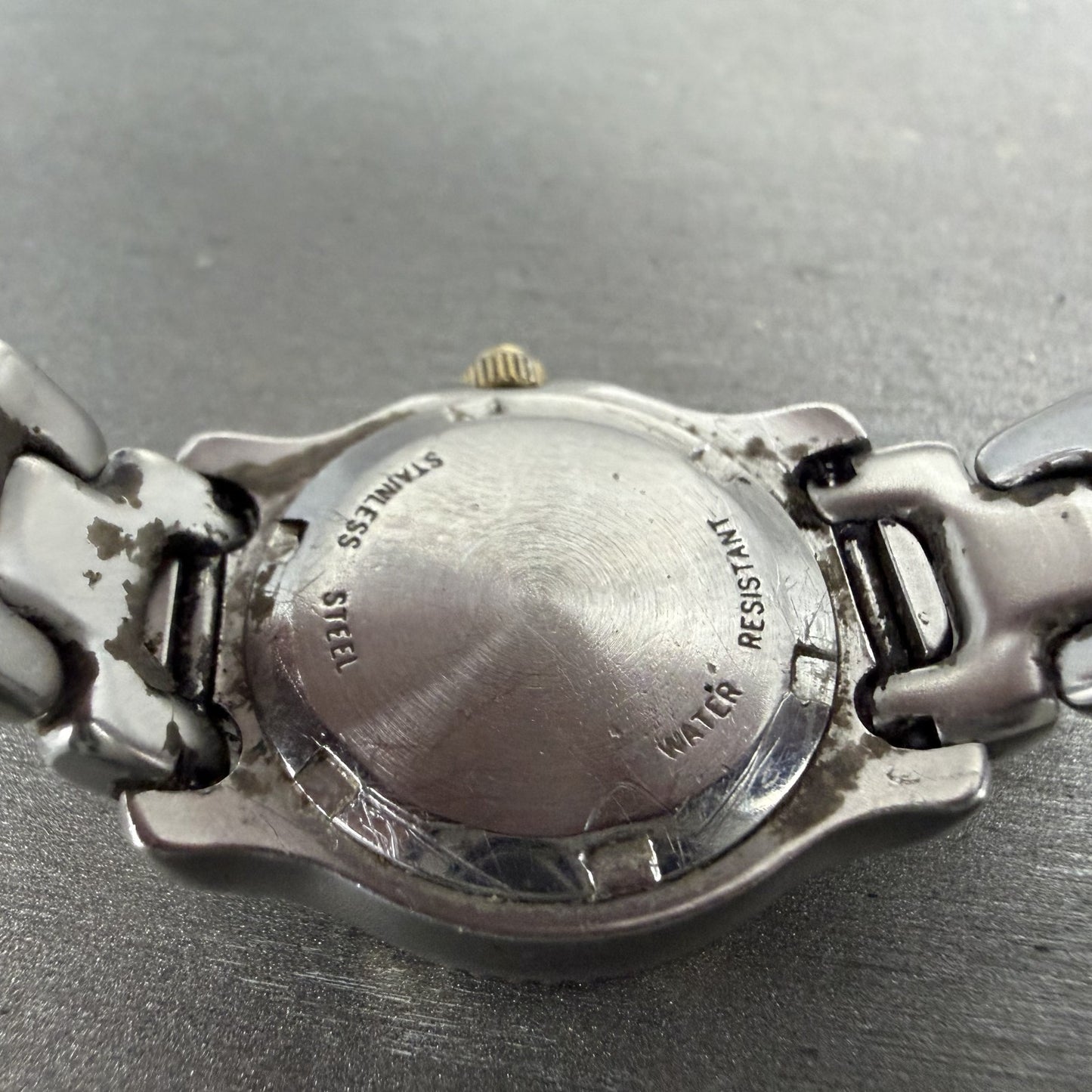 Wittnauer Dive Watch Women 24mm White Dial Two Tone Round SS25970703 New Battery9