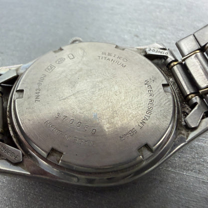 Seiko Watch Men 36mm Champagne Dial Two Tone Titanium Daydate 7N43-9100 New Bat39