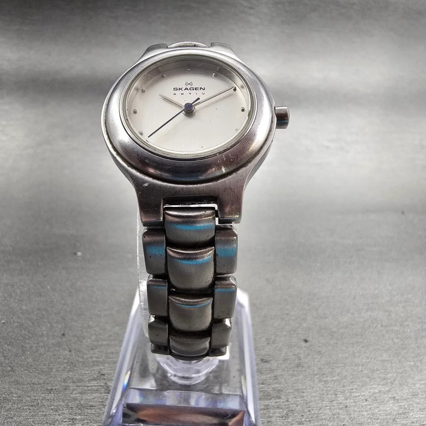 Skagen Watch Women 27mm Silver Dial Silver Tone Round A2SSX New Battery5