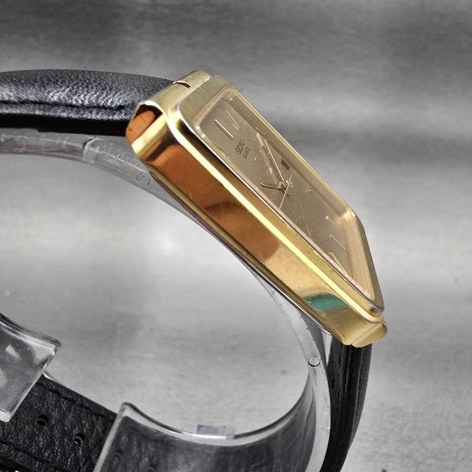 Seiko Watch Men 27mm Gold Dial Gold Tone Date Rectangle 5P32-5A79 New Battery3