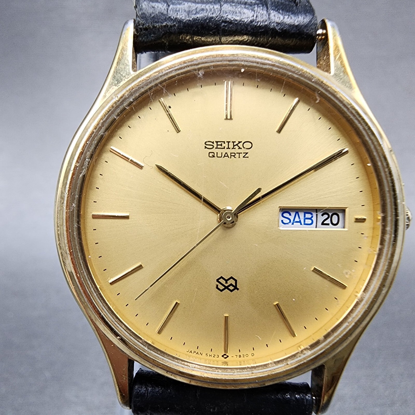 Seiko SQ Watch Men 33mm Gold Dial Gold Tone Daydate Round 5H237B09 PARTS2