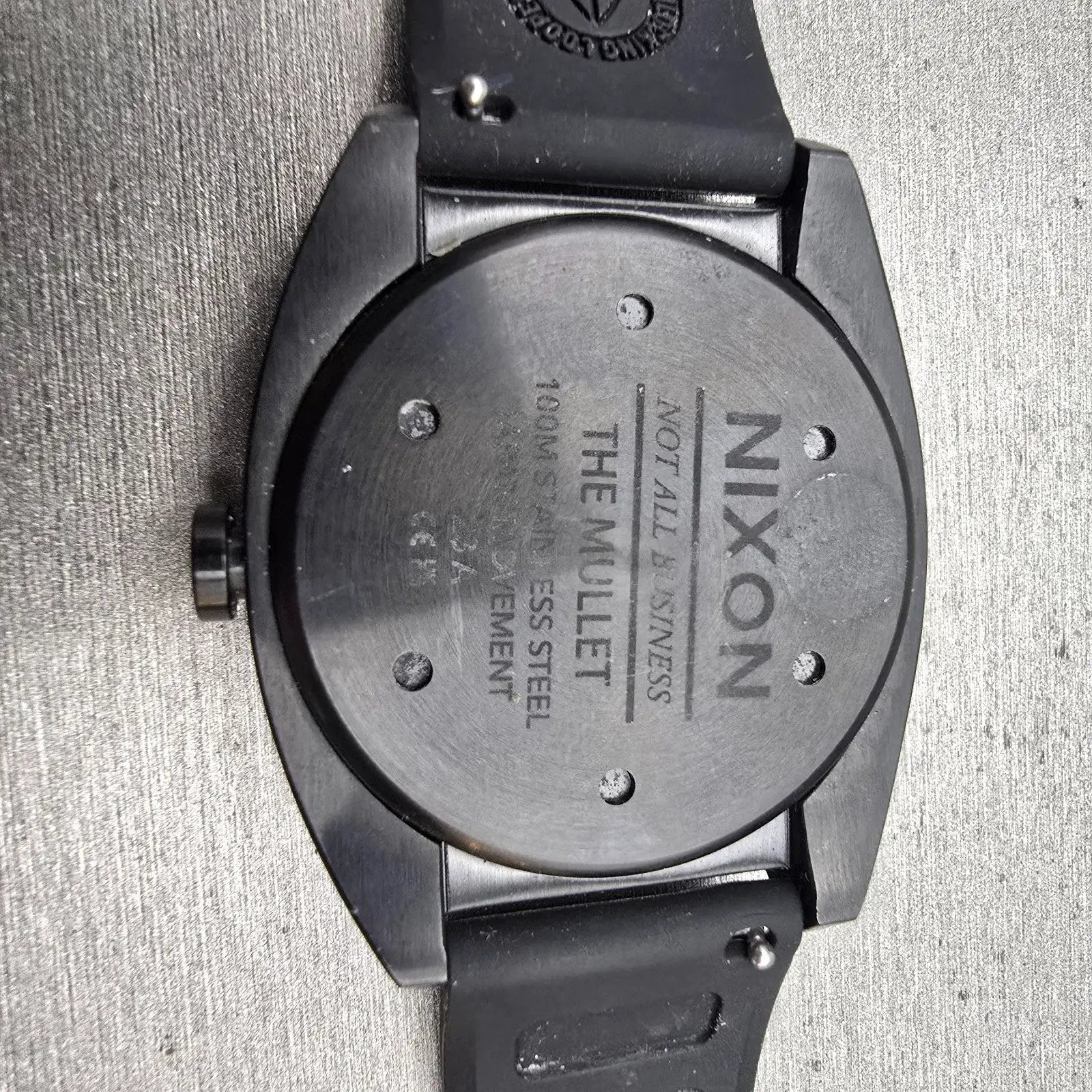 Nixon The Mullett Watch Men 38mm Black Dial Black Tone Round New Battery10