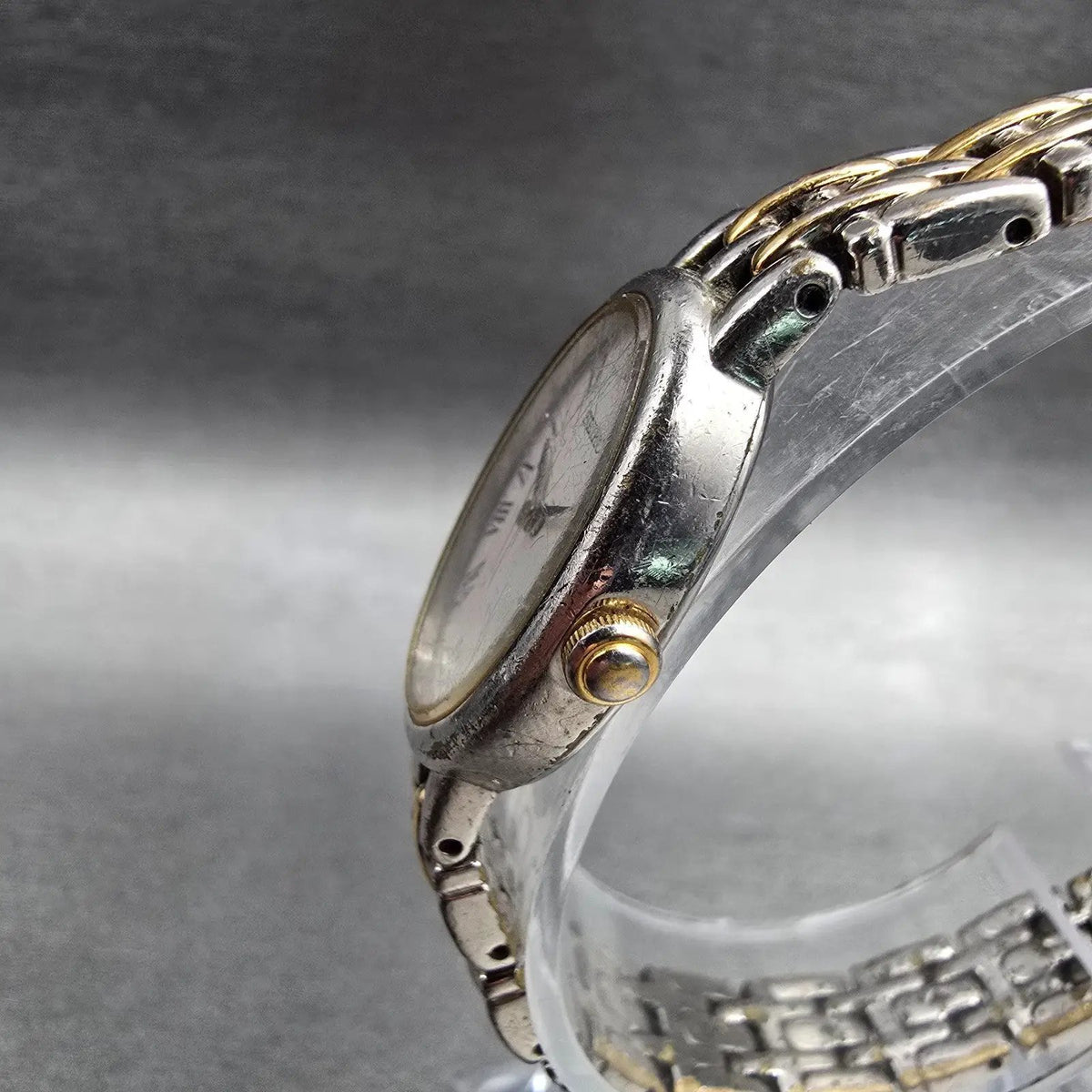Seiko Watch Women 17mm White Dial Silver Tone Oval V400-1029 New Battery VTG 562