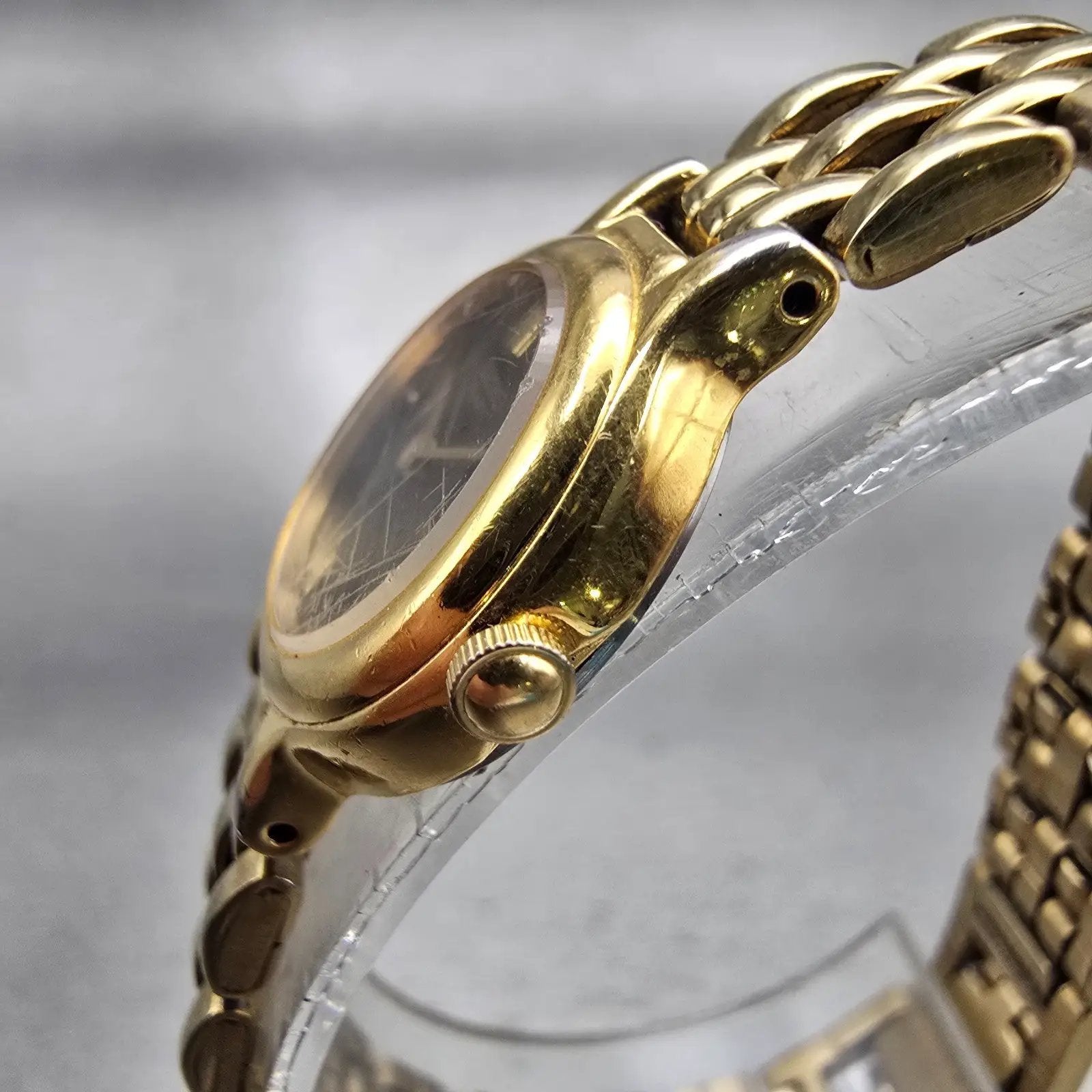 Seiko Watch Women 19mm Black Dial Gold Tone Round 1N00-0C49 New Battery VTG L2
