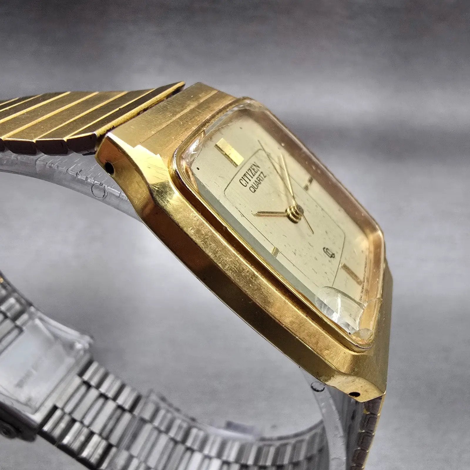 Citizen CQ Watch Men 27mm Champagne Dial Gold Tone 4031-893514 New Battery VTG3