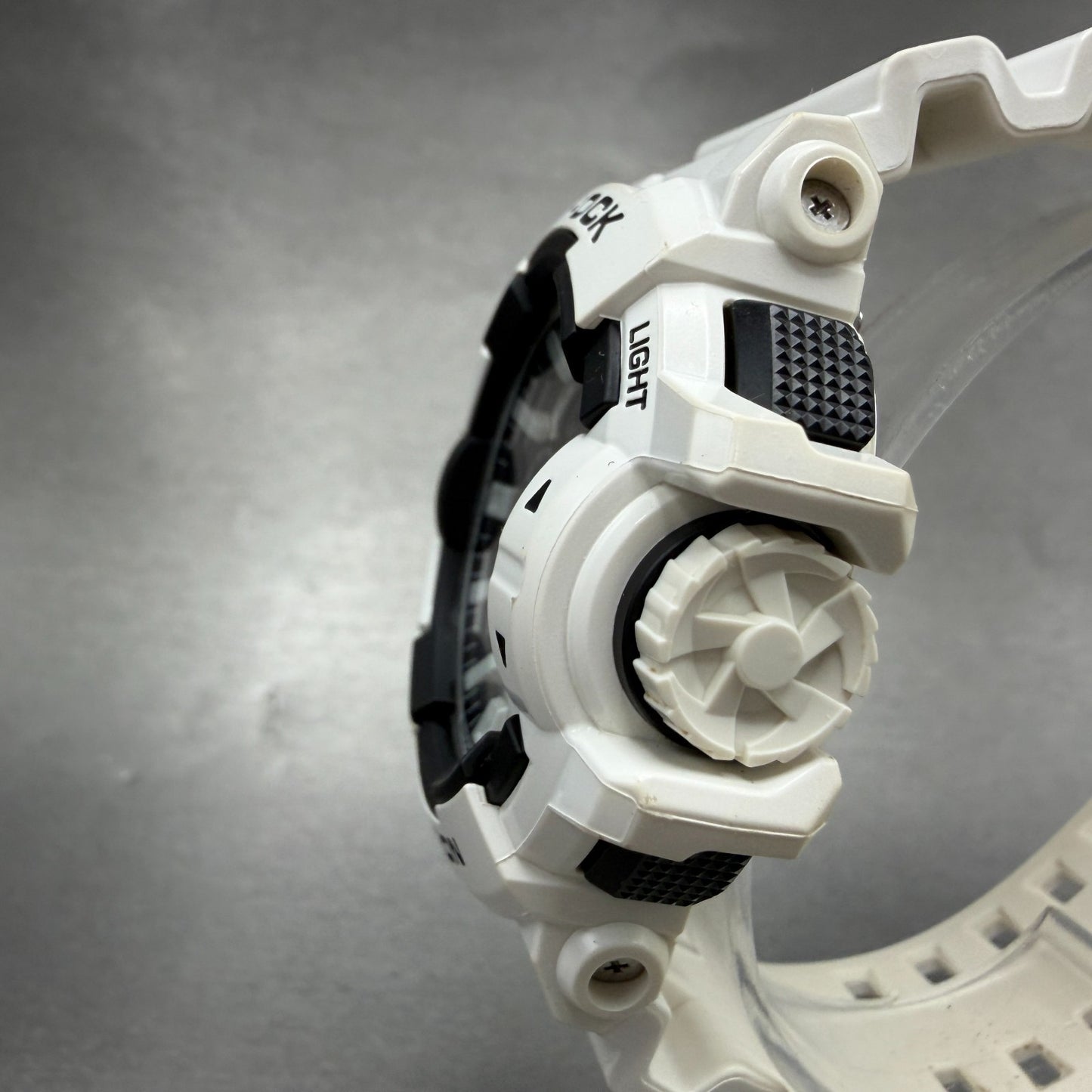 Casio G-Shock GA-400 Watch Men 52mm White Black Alarm Chrono Ana Digi New Batt3