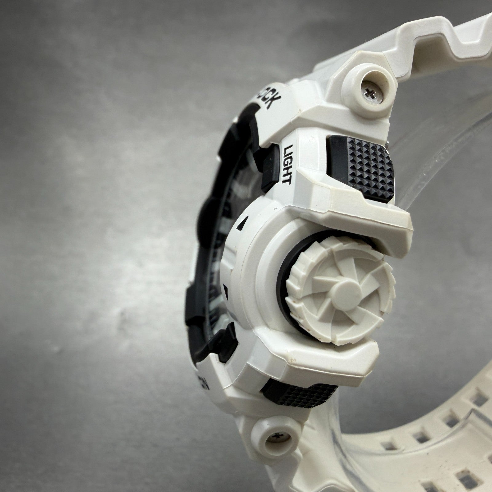 Casio G-Shock GA-400 Watch Men 52mm White Black Alarm Chrono Ana Digi New Batt3