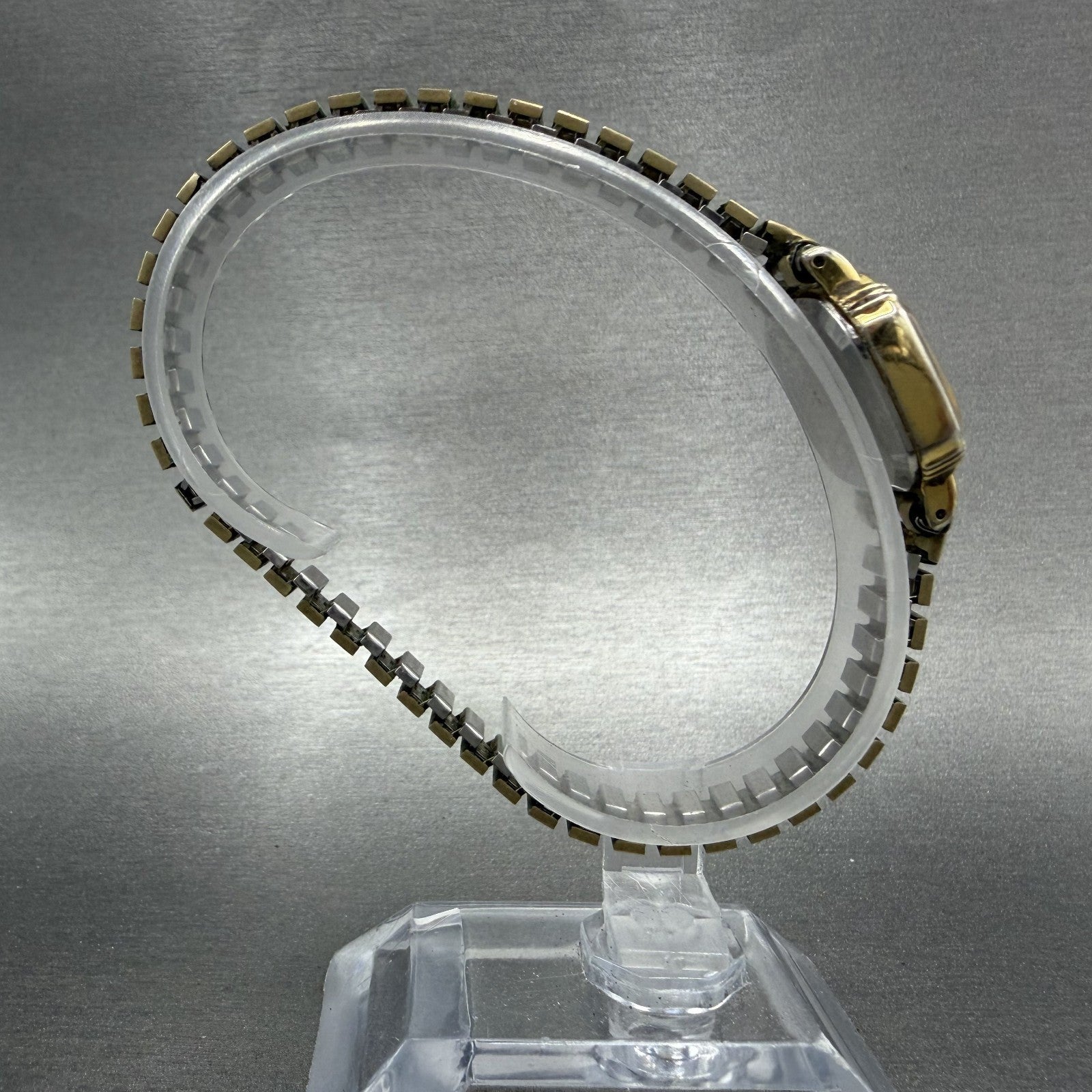 Seiko Watch Women 20mm Champagne Dial Gold Tone Rectangle 54215019 New Battery8