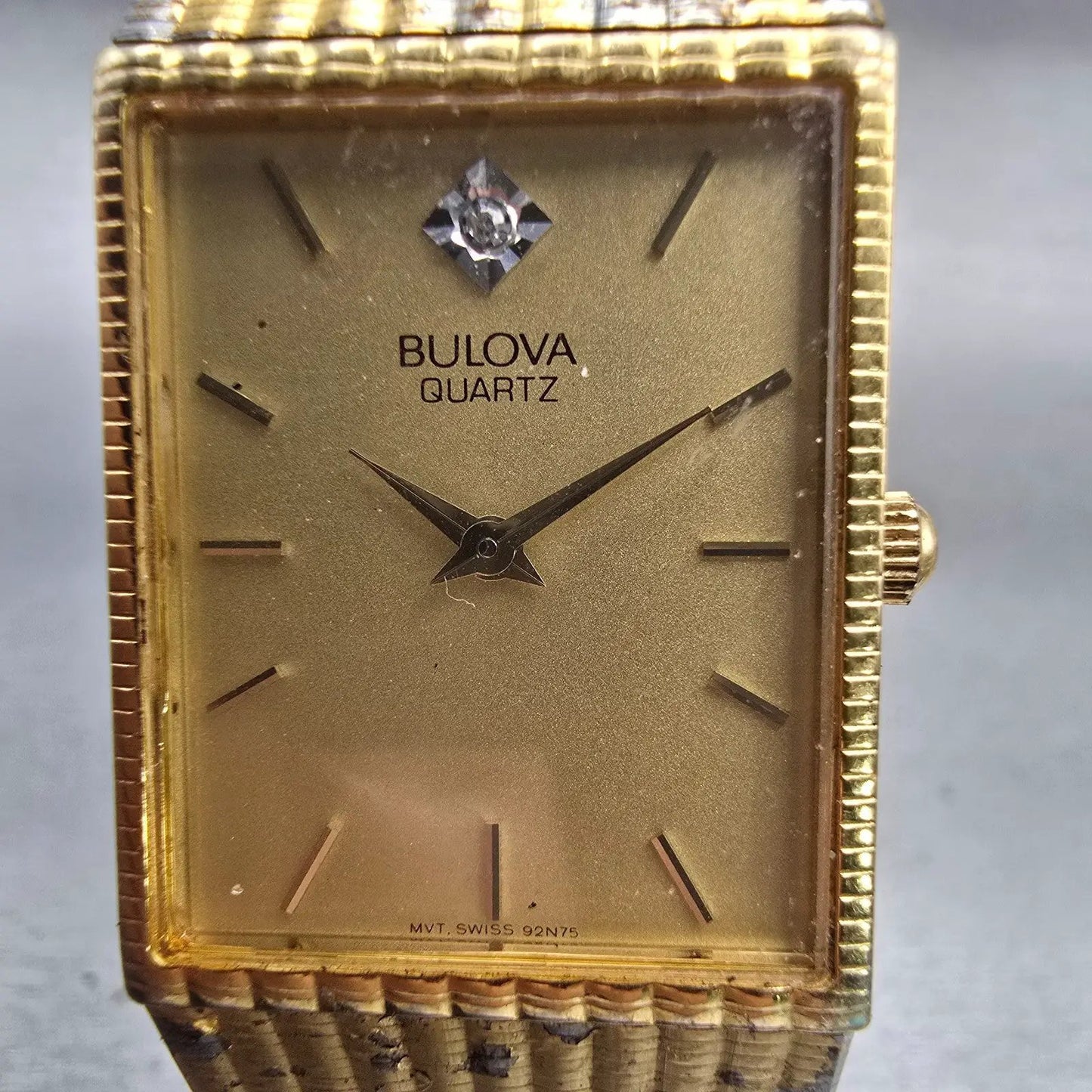Bulova Watch Women 23mm Gold Dial Gold Tone Rectangle 92N75 New Battery Vintage1