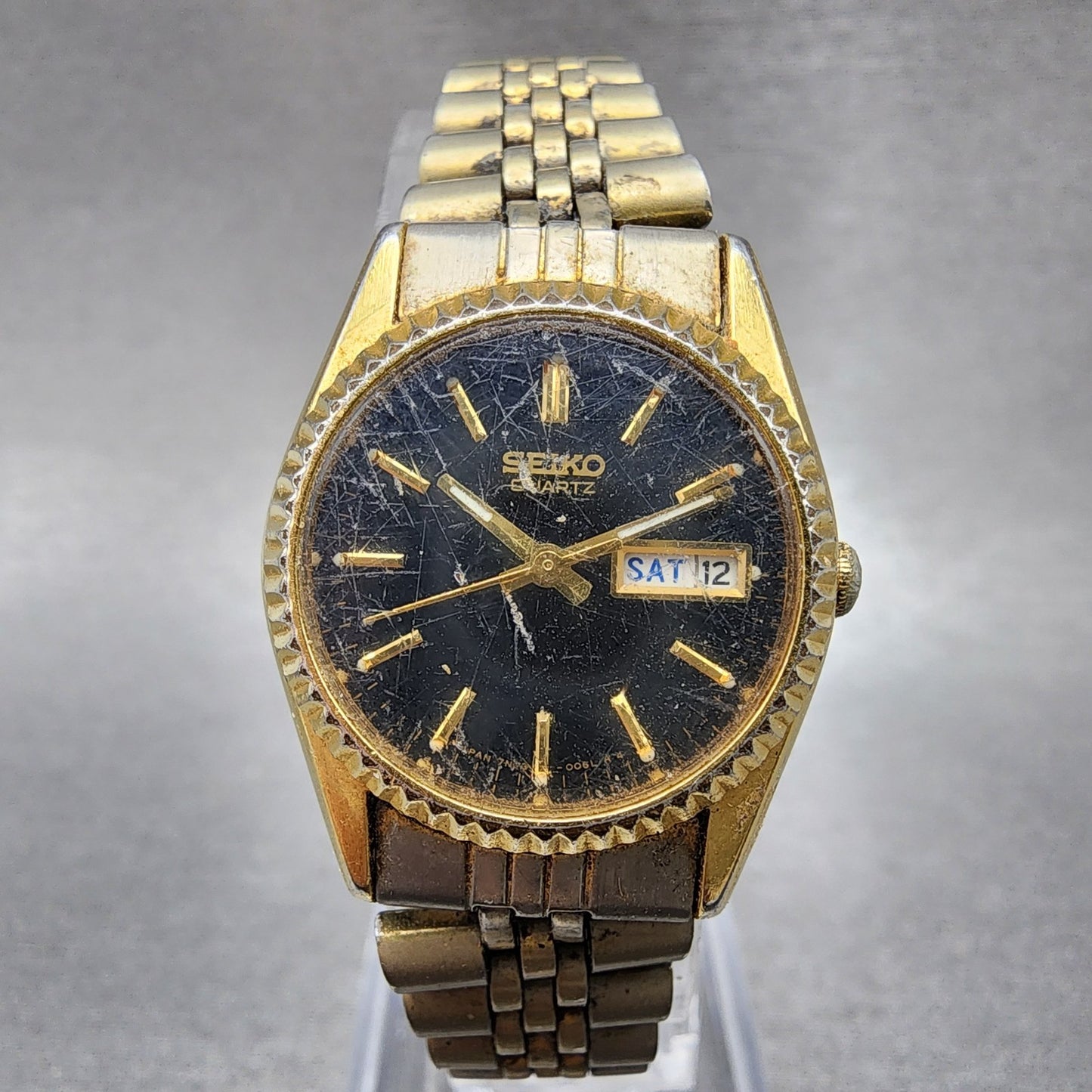 Seiko Watch Women 24mm Black Tone Gold Tone Daydate Round 7n830049 New Battery0