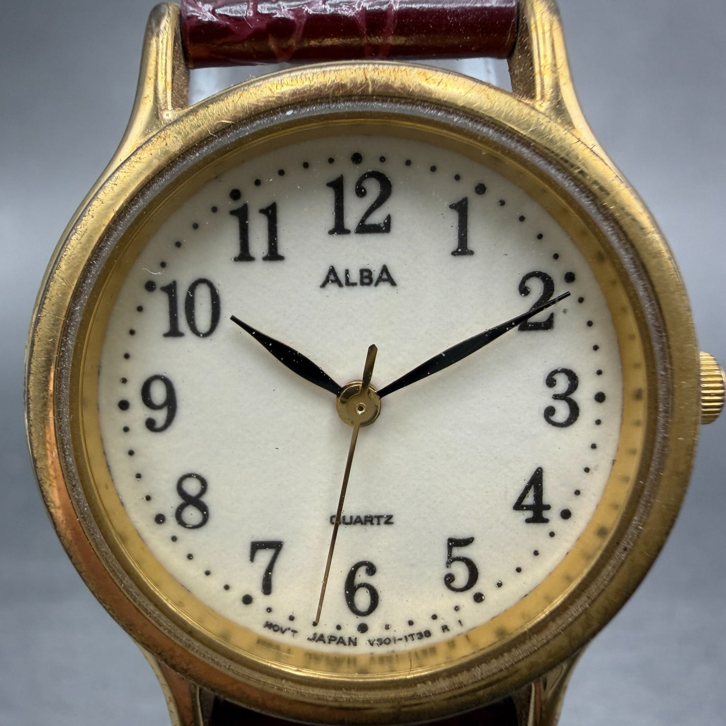 Seiko Alba Watch Women 26mm White Dial Gold Tone V501-6k00 New Battery Vintage1
