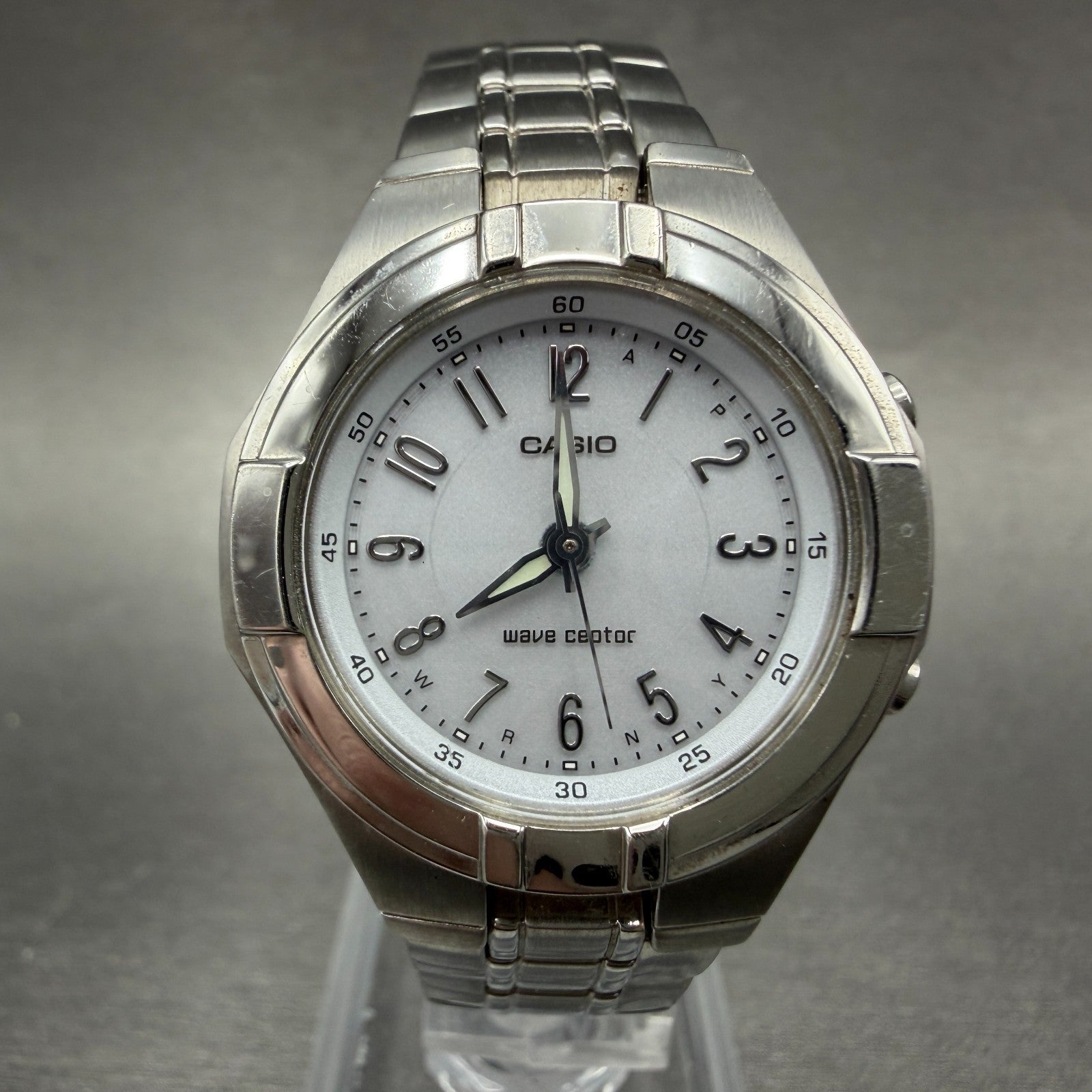 Casio Waveceptor Watch Women 30mm White Dial Silver Tone Round LWQ-150 Runs0