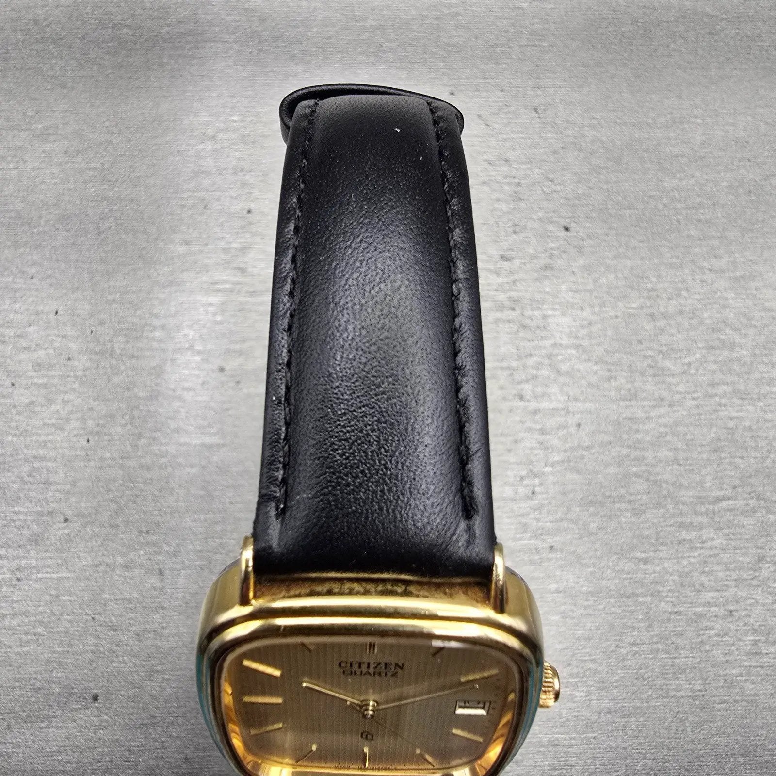Citizen CQ Watch Men 30mm Champagne Dial Gold Tone Date 4-211600 New Battery VTG4