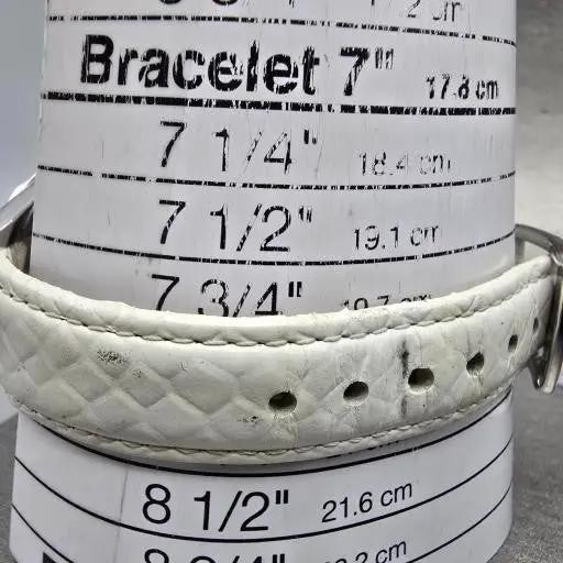 Invicta Heart Dive Watch Women 37mm Silver Dial Silver Tone Date 12401 New BattJ11