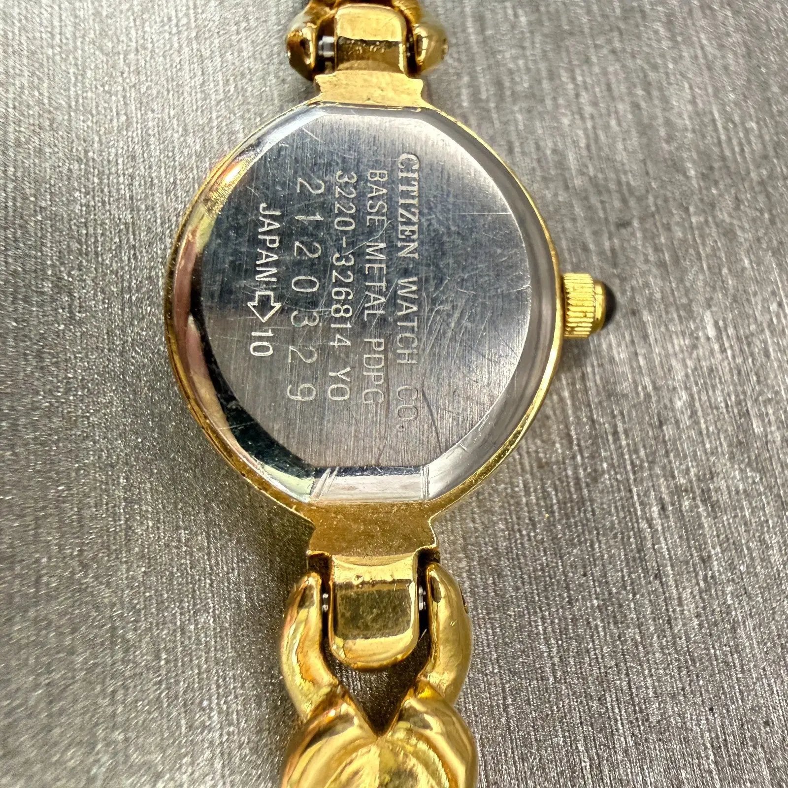 Citizen Elegance Watch Women 16mm Black Dial Gold Tone Oval 3220-326814 New Batt10