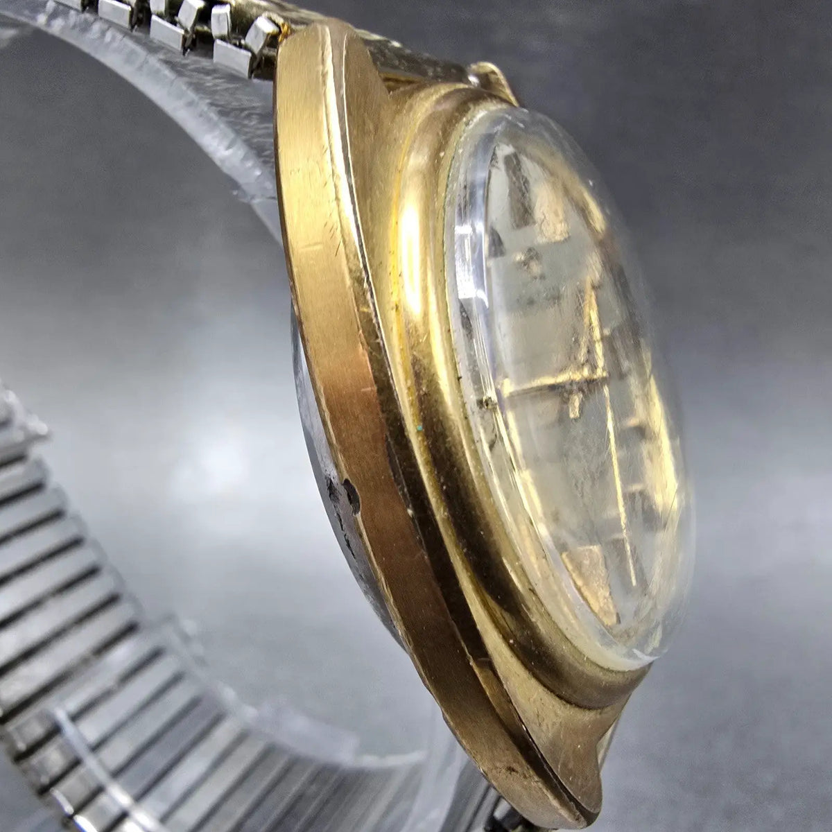 Omega Watch Men 35mm Champagne Dial Gold Tone Date 196.0121 PARTS Vintage Quartz4