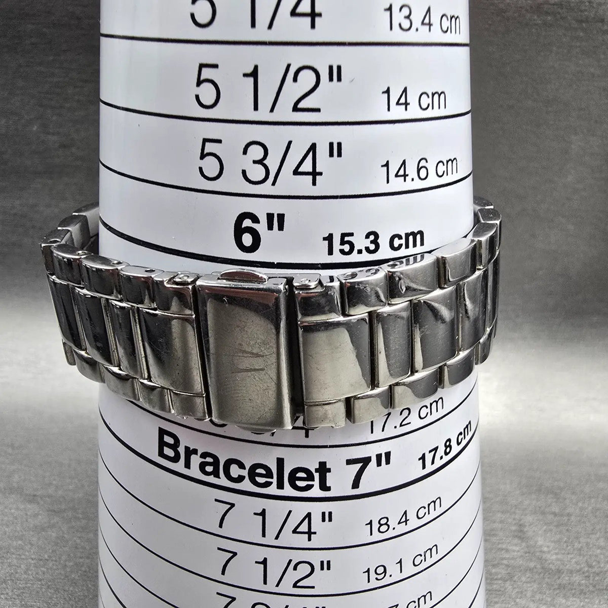 Bulova Watch Women 38mm Silver Dial Silver Tone Daydate Crystals 96N102 New Batt9