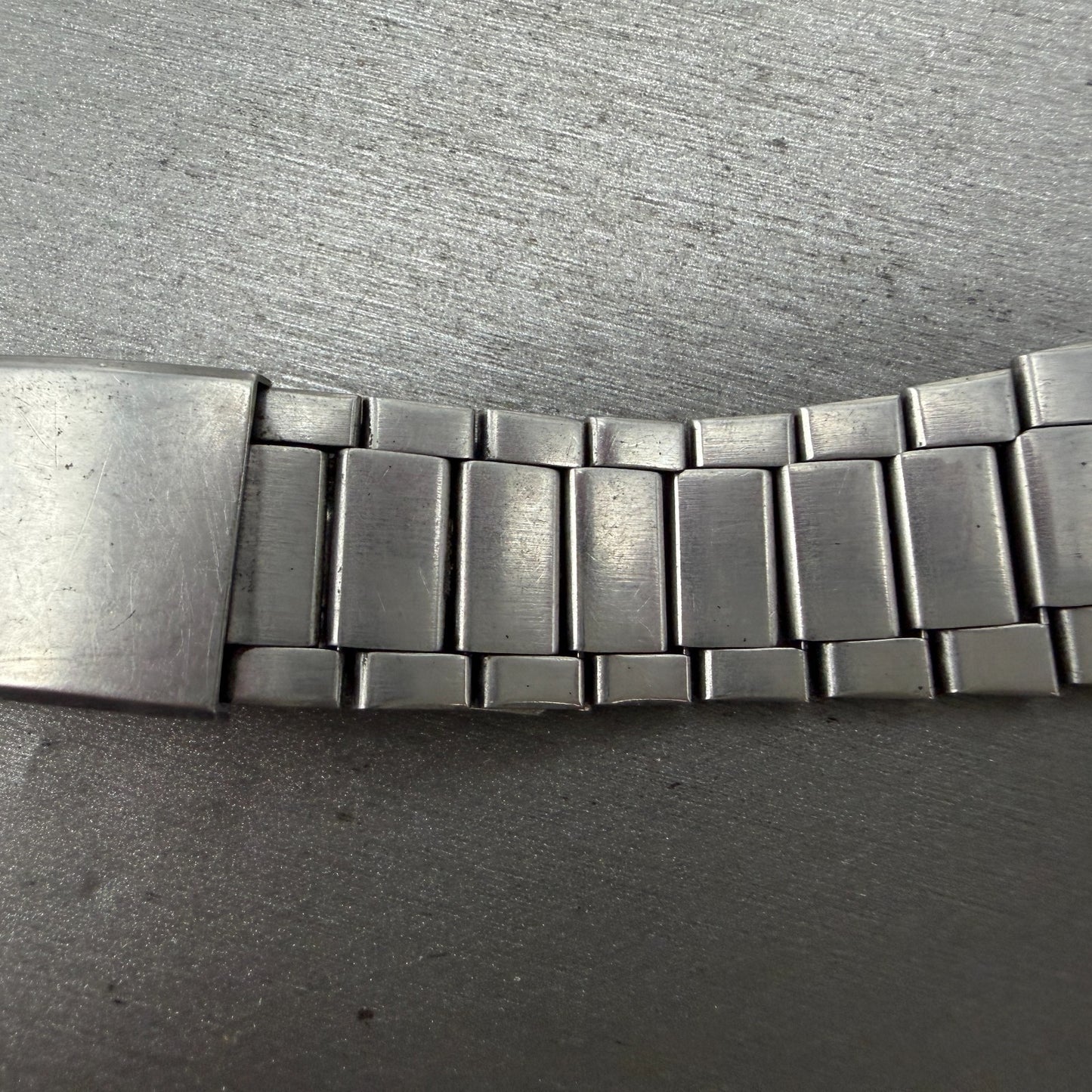 Seiko Bracelet 20mm Stainless Steel Silver Tone Tri Folding Clasp VTG Japan READ2