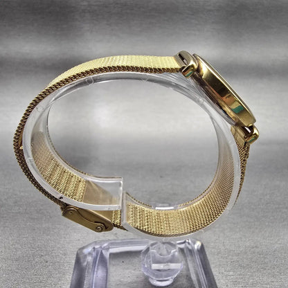 Skagen Denmark Watch Women 25mm White Dial Gold Tone Round 107SGGD New Battery8
