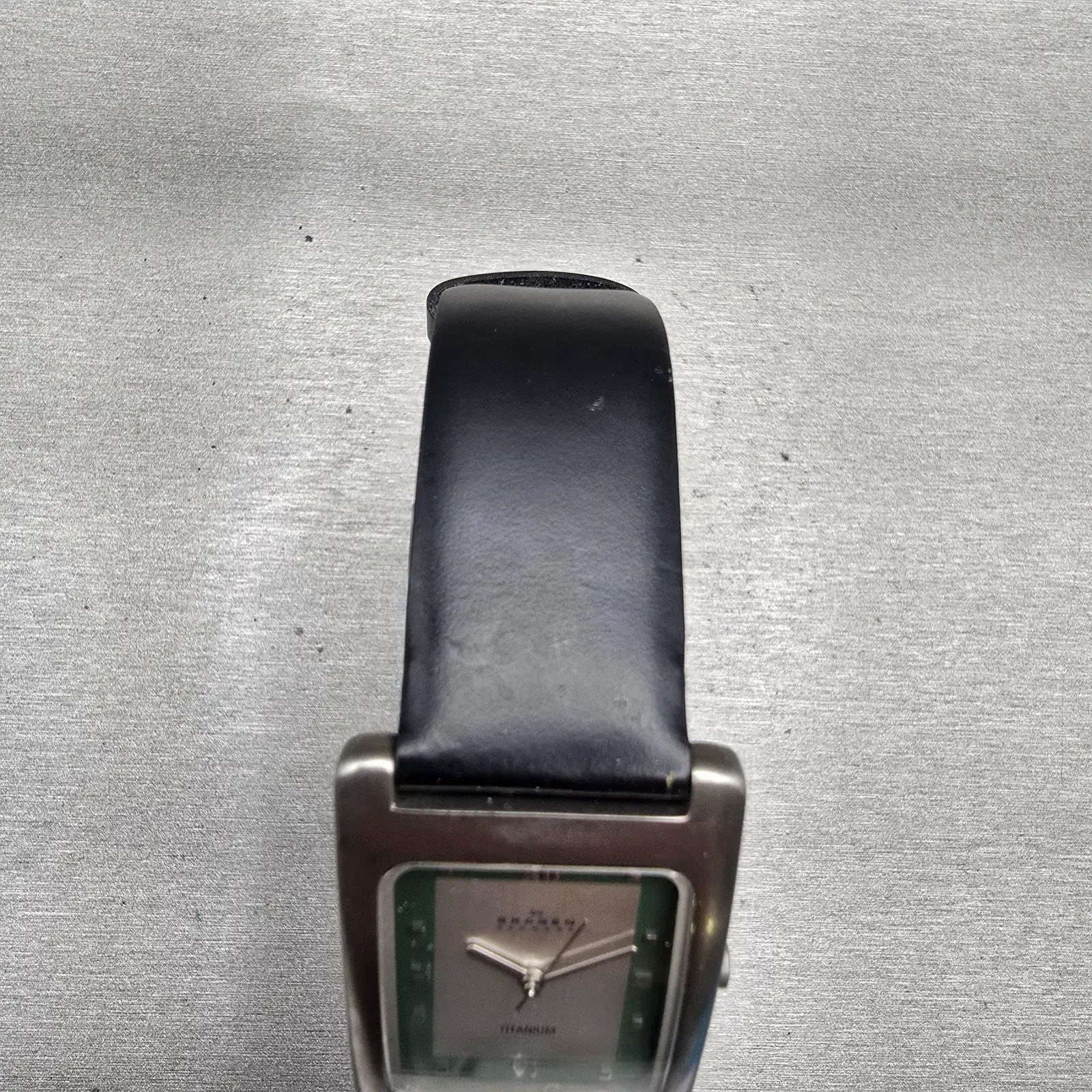 Skagen Watch Men 26mm Silver Green Dial Titanium Rectangle 177LTL New Battery5