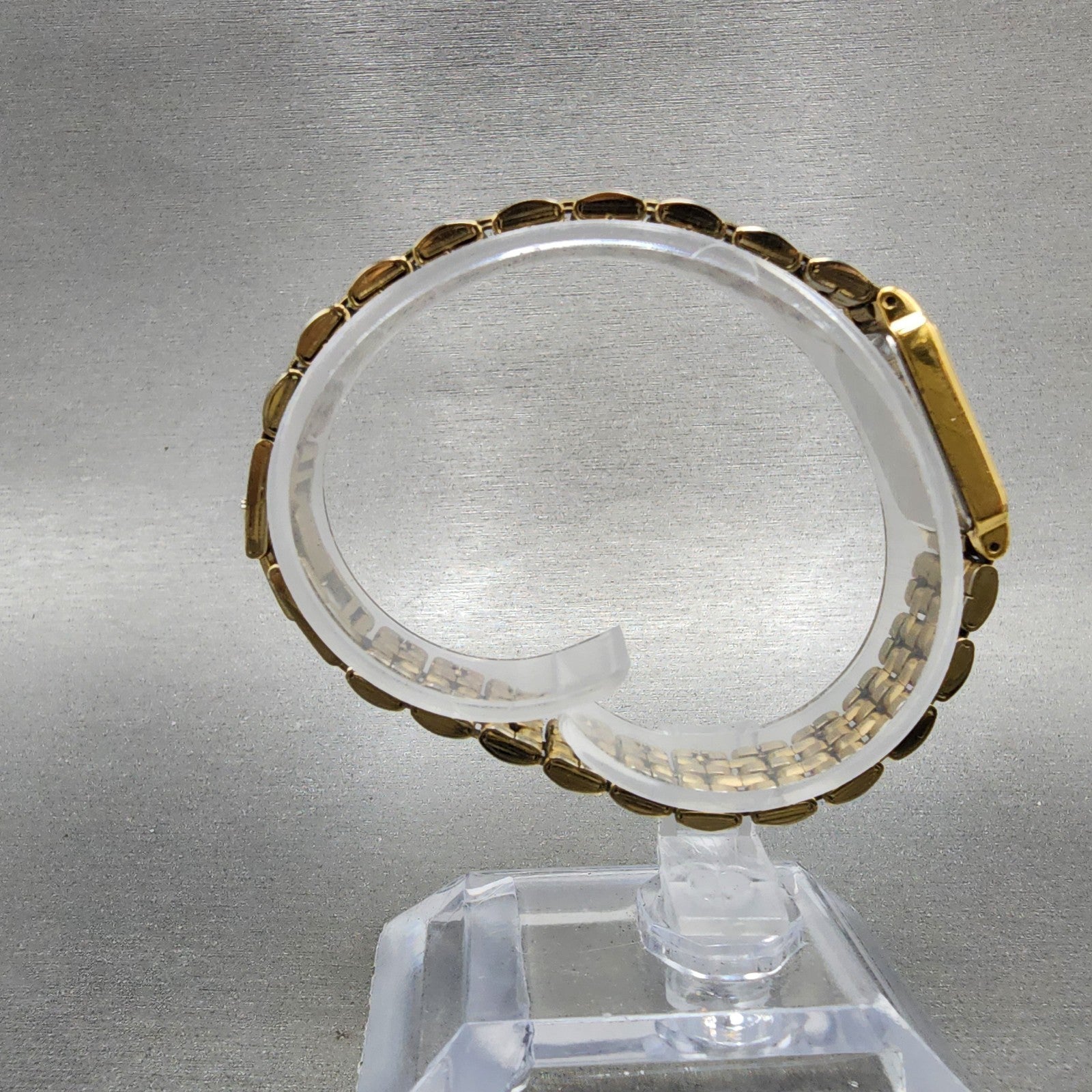 Seiko Tank Watch Women 13mm Silver Tone Gold Tone Rectangle 2e206859 NewBattery8