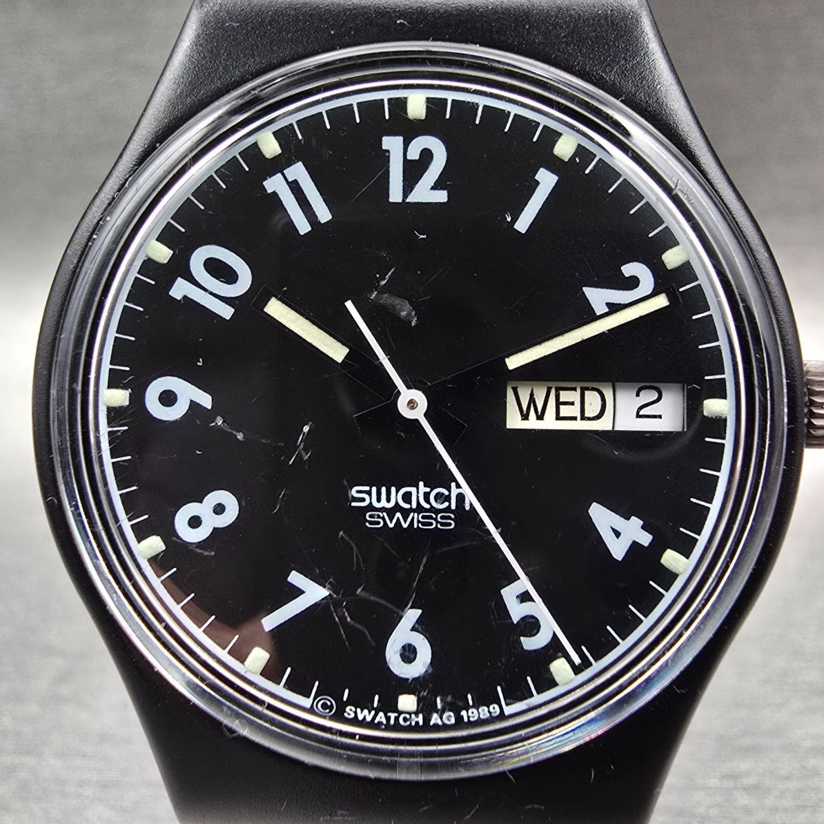 Swatch Big Seven Watch Men 34mm Black Dial Daydate GB730 Round New Battery VTG1