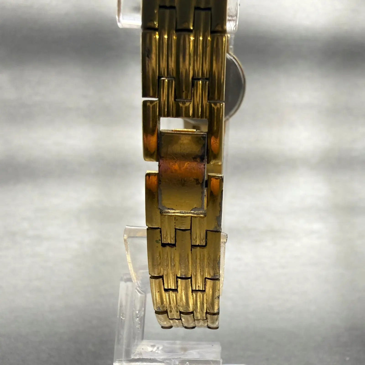 48302323