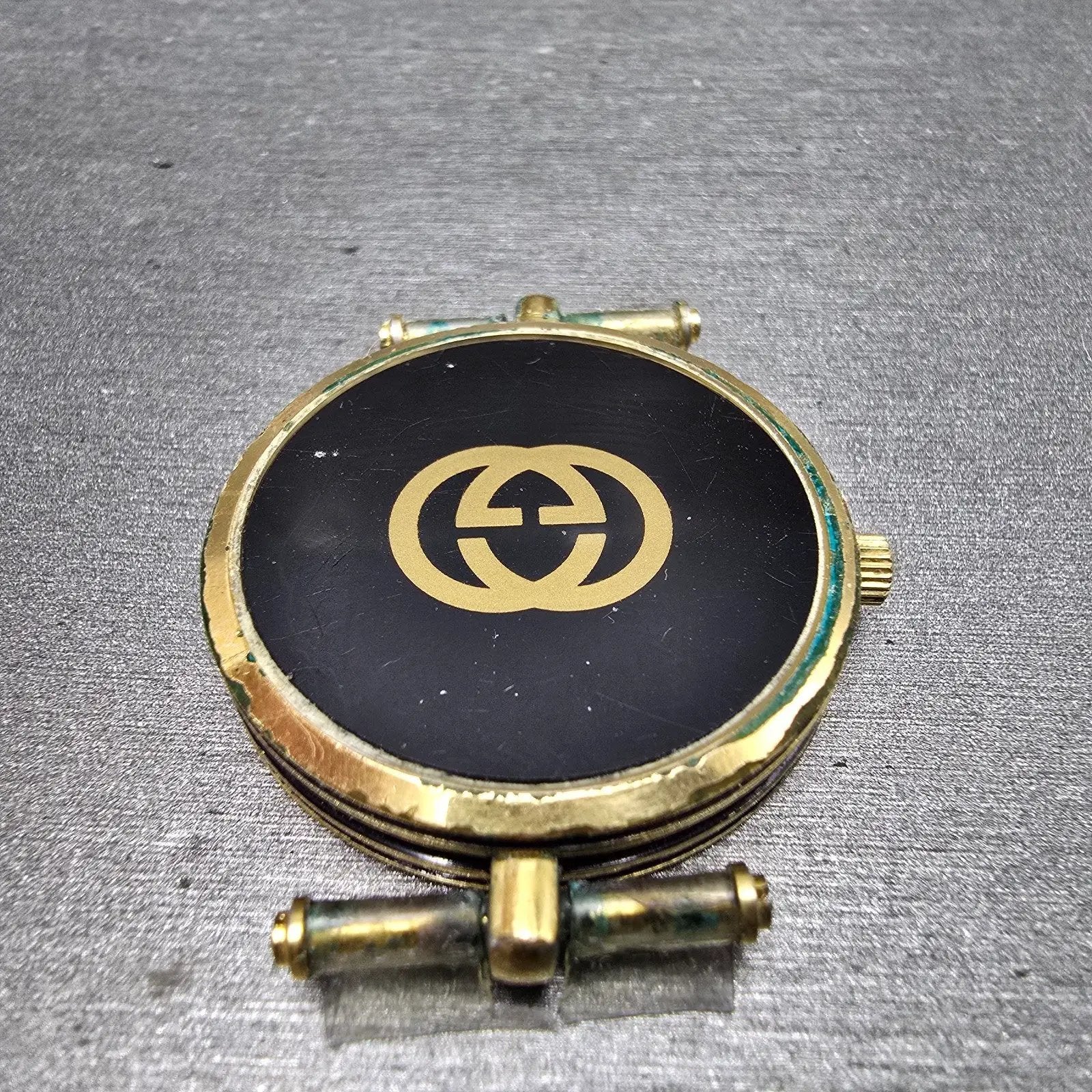 Gucci 2000M Watch Men 30mm Black Dial Gold Plated Round New Battery Vintage MNB9