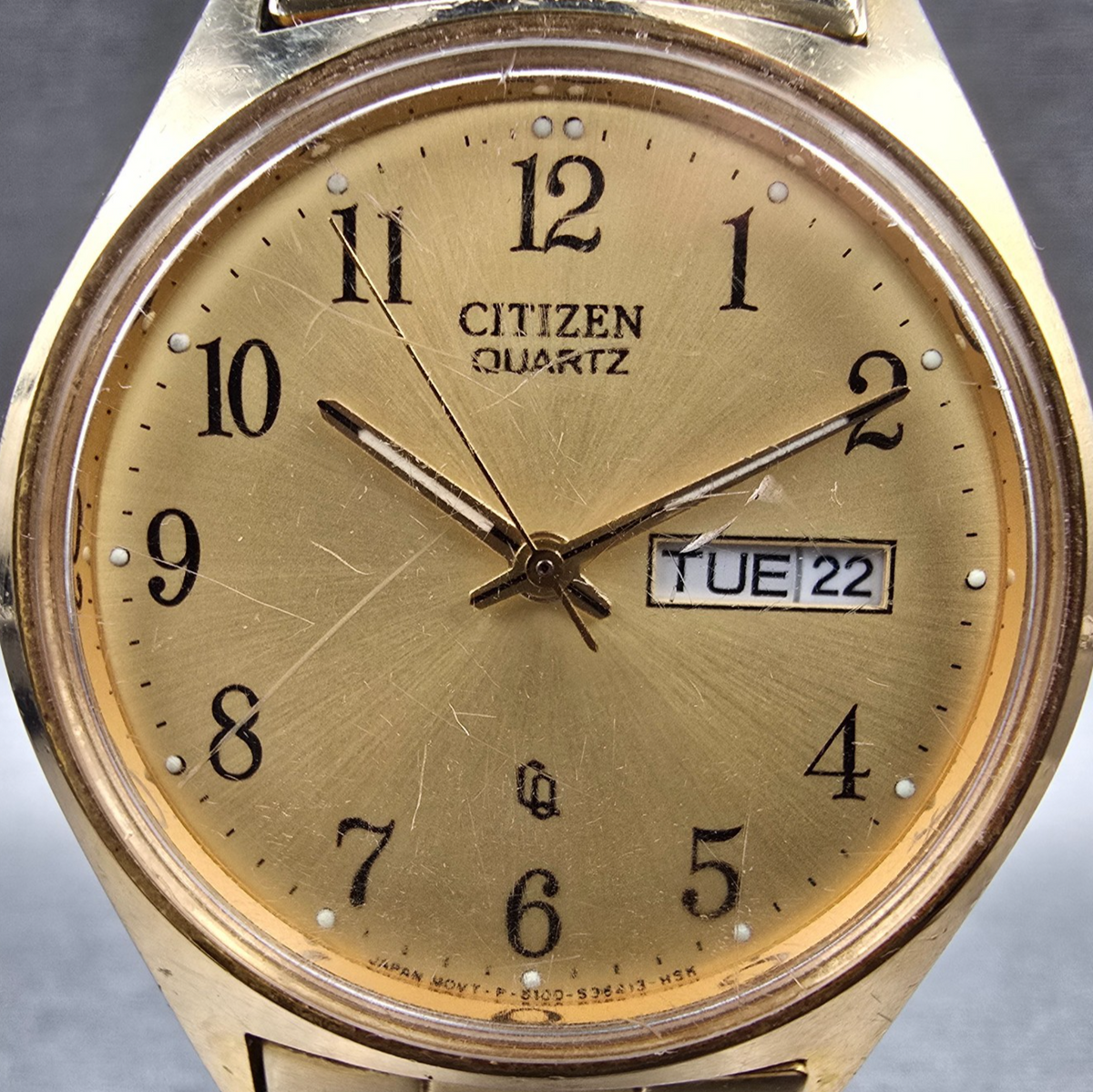 Citizen CQ Watch Men 35mm Gold Dial Gold Daydate 6100-S24876 New Battery JP VTG1