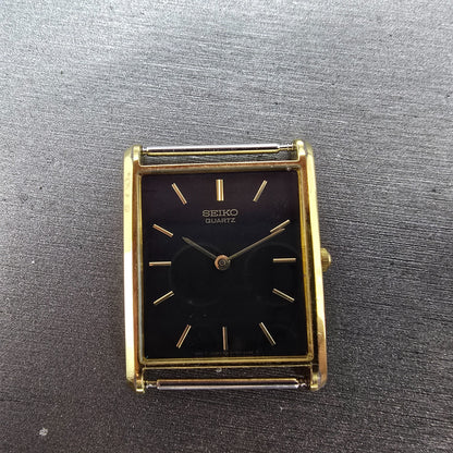 Seiko Tank Watch Men 25mm Black Dial Gold Tone Rectangle 5Y30-5069 PARTS Vintage0