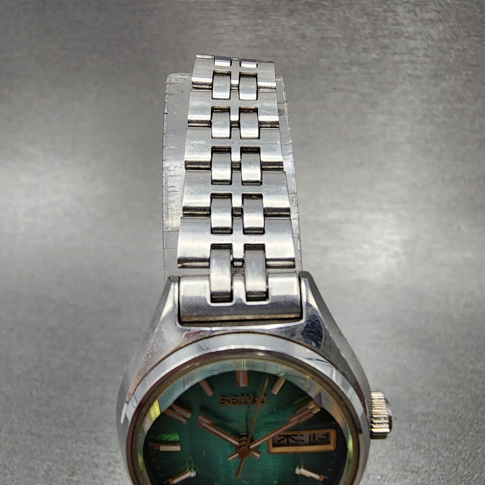 Seiko Automatic Watch Women 25mm Green Dial Silver Tone Daydate 22060510 Runs4