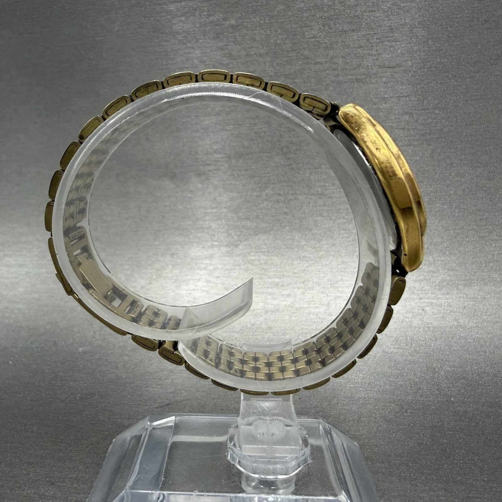 Seiko Watch Women 24mm Champagne Dial Gold Tone Round V7012K00 New Battery8