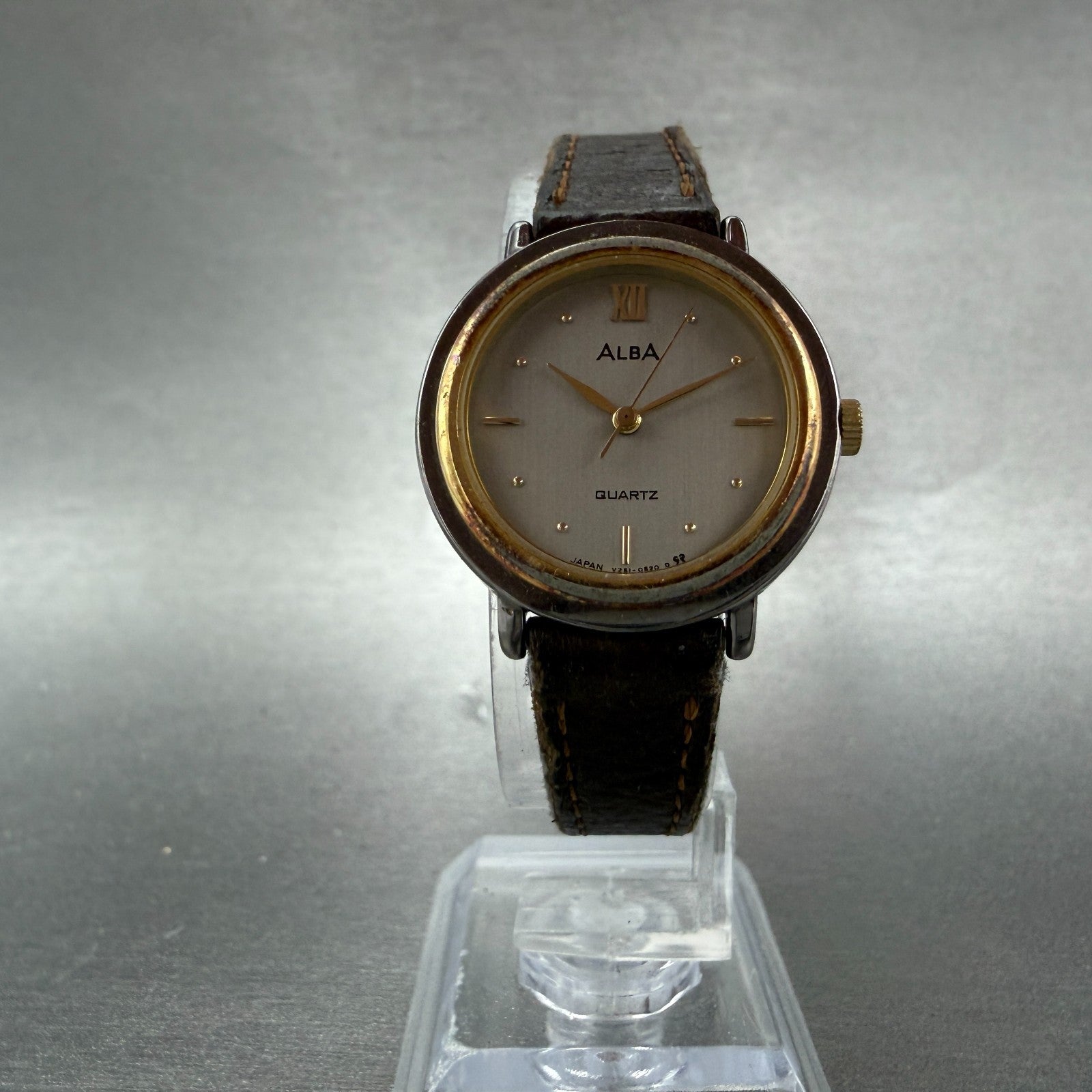 Seiko Alba Watch Women 26mm Silver Dial Two Tone Round V251-0170 New Battery5