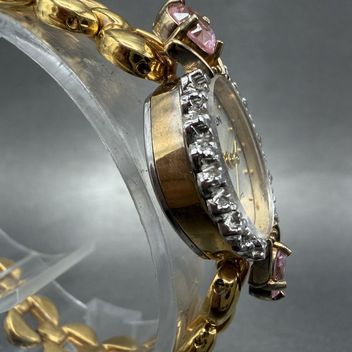 Gruen Watch Women 18mm White Dial Gold Tone Oval Pink Gem Stones New Battery3