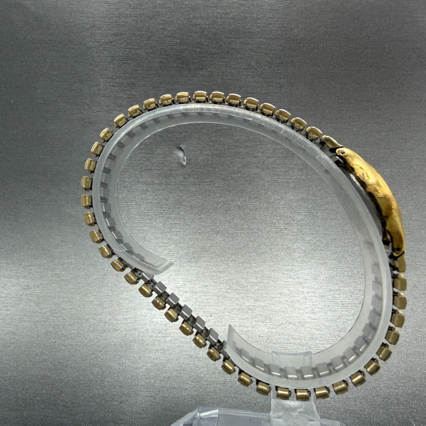 Seiko Watch Women 20mm Champagne Dial Gold Tone Round 1N01-0E19 New Battery VTG8