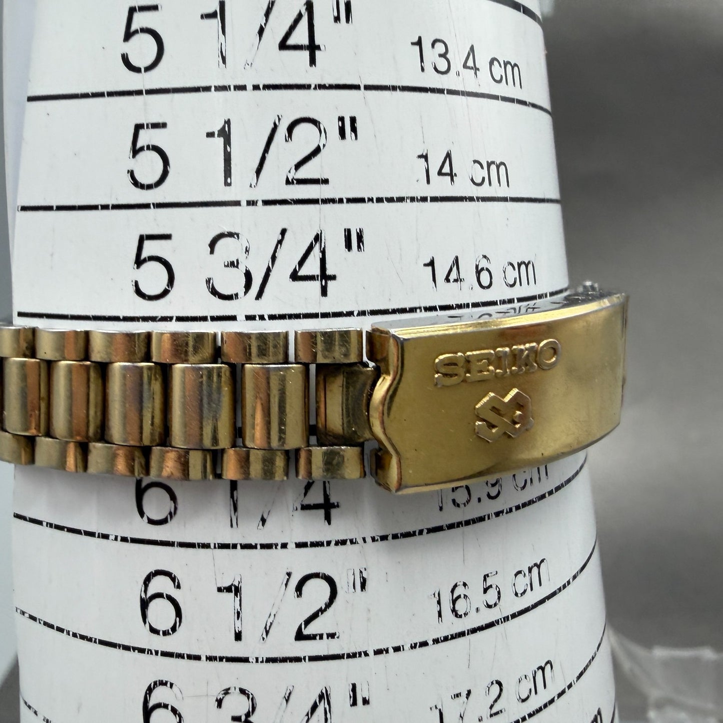 Seiko SQ Watch Women 25mm Champagne Dial Gold Tone Daydate 2626-0159 New Batt JH10