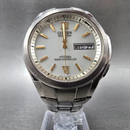 Citizen Eco-Drive Attesa Watch Men 37mm White Dial Titanium Atomic Daydate PARTS6