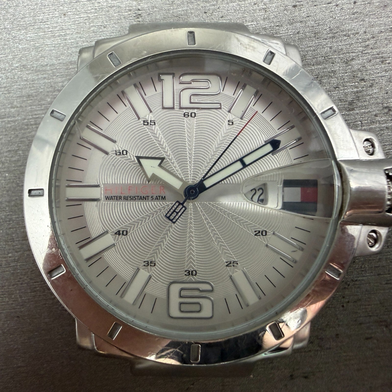 Tommy Hilfiger Watch Men 43mm Silver Dial Steel Date Round New Battery1