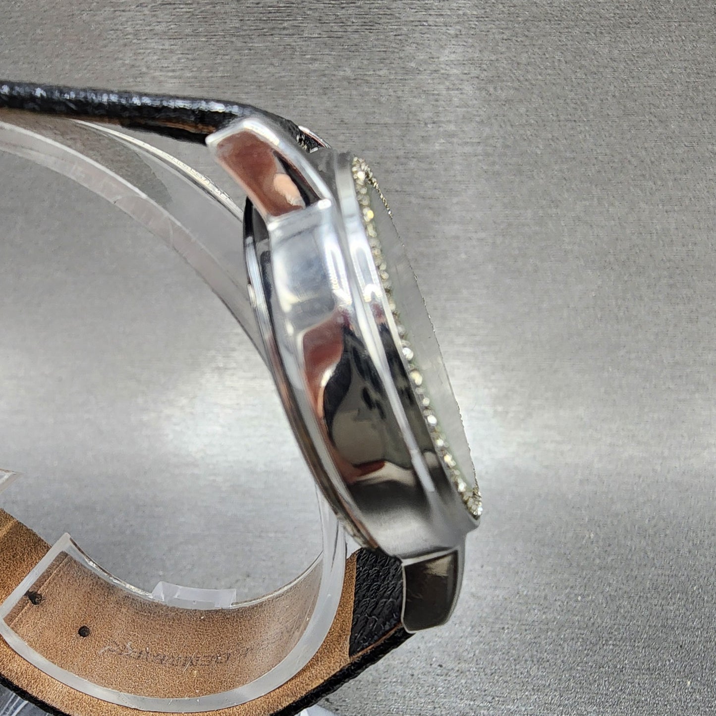 Skagen Chronograph Watch Women 39mm White Dial Silver Tone Oval New Battery3