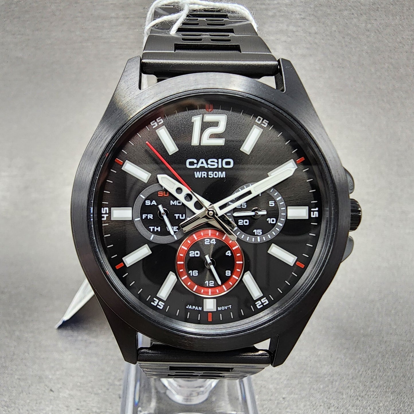 Casio MTPE350 Watch Men 39mm Black Dial Black Steel Daydate Metal Bracelet0