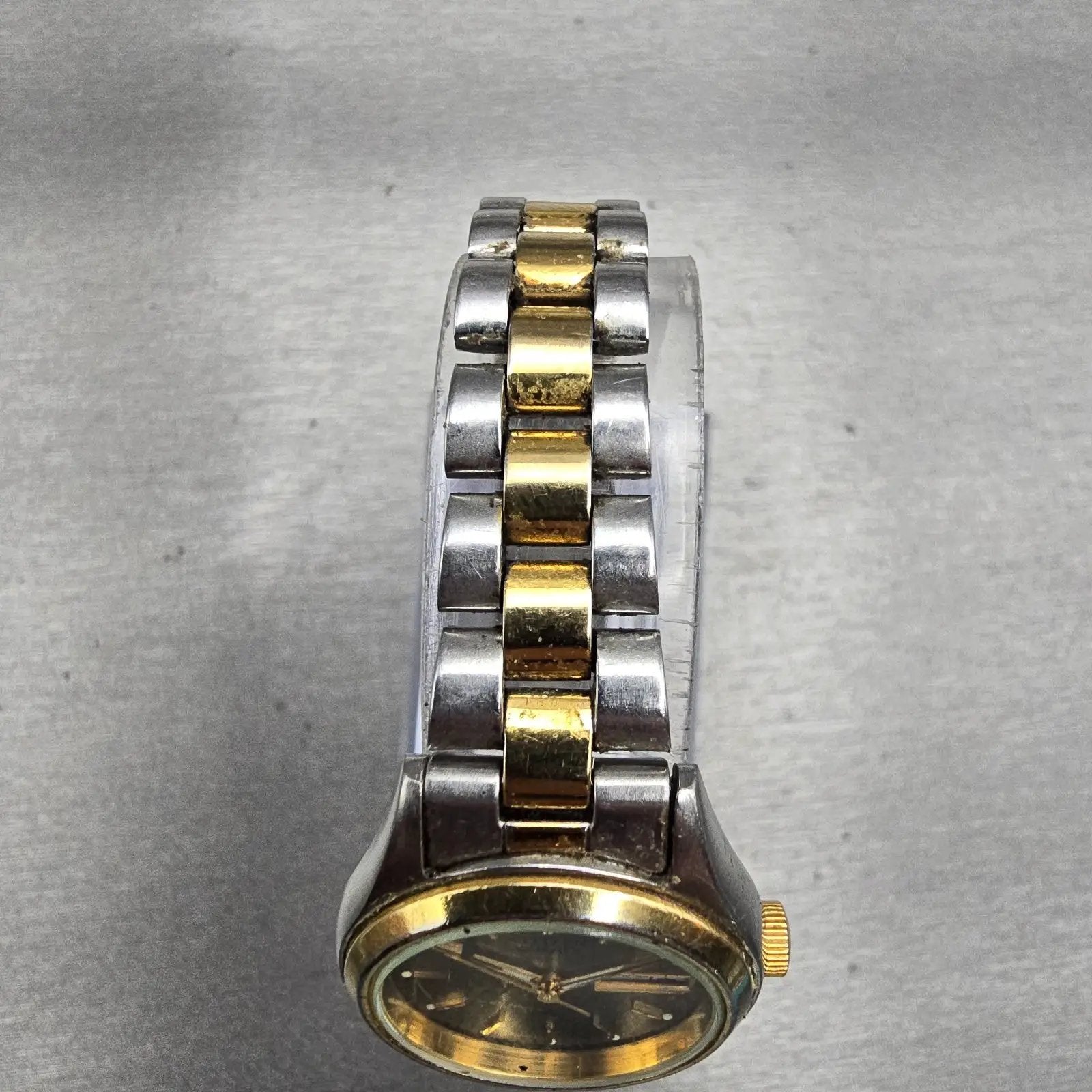Citizen CQ Watch Women 24mm Gray Dial Two Tone Daydate Round 6000-K02775 New Bat4