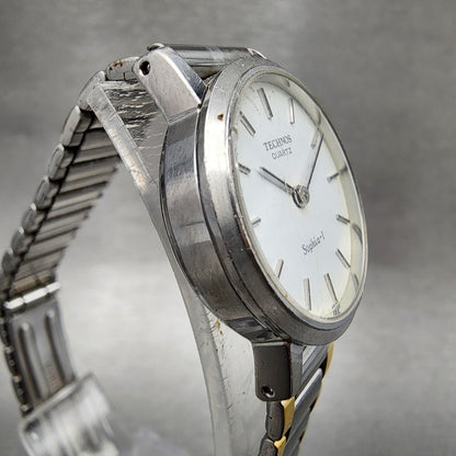 Technos Sophial Watch Women 25mm White Dial Silver Tone Round New Battery VTG3